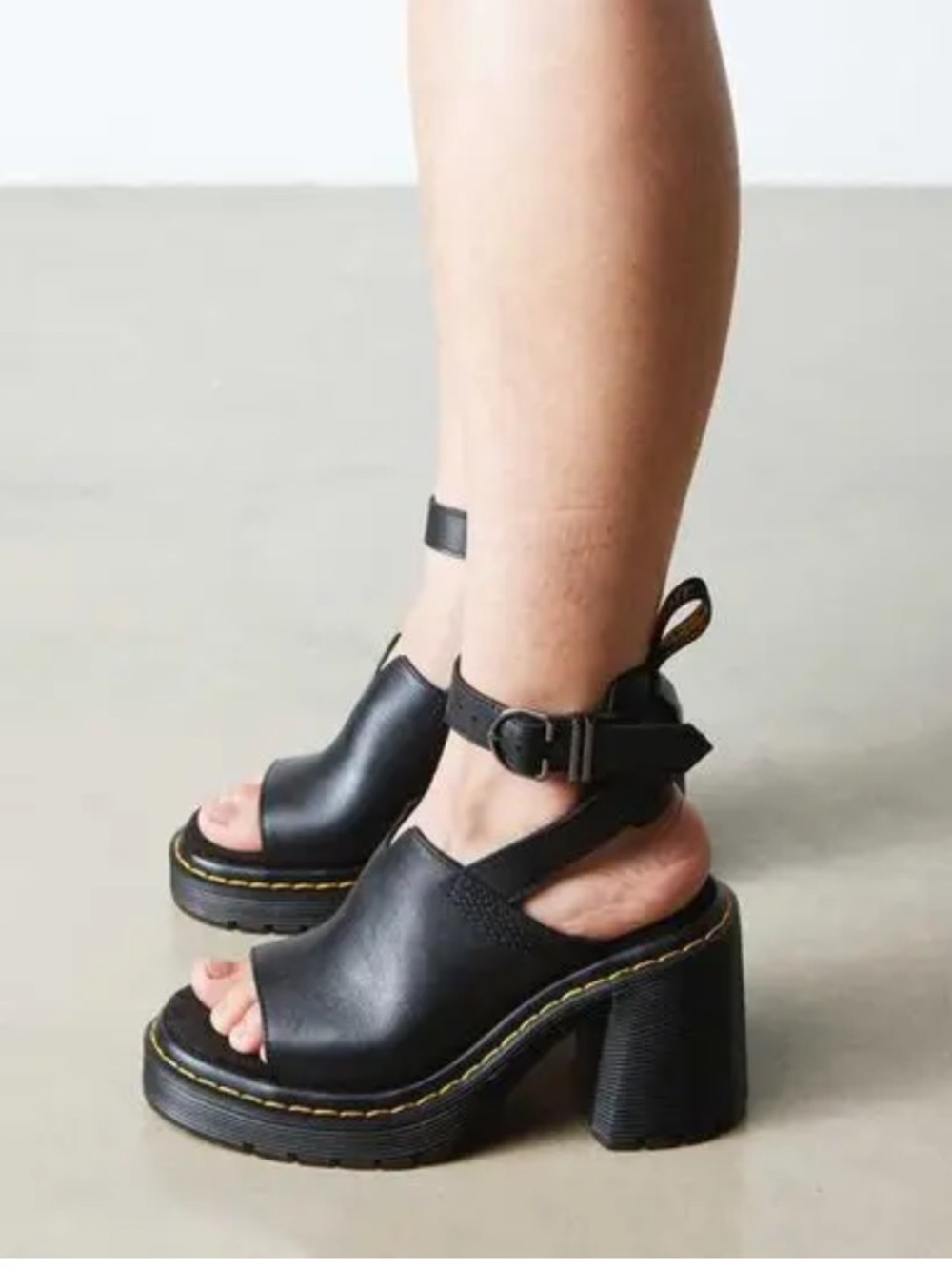 Dr. Martens Millee Chunky Leather Heels Open Toe Sandals Black Platform Women’s - Picture 3 of 16
